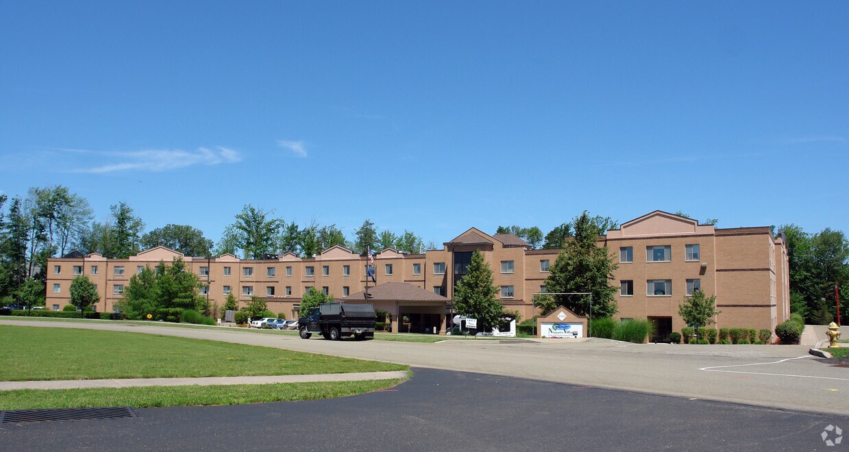 Niagara Village Apartments in Erie, PA