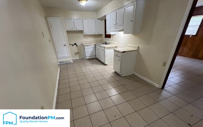 Foto del edificio - 4200 Arrowhead Rd