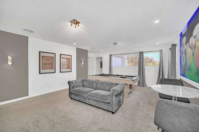Foto del edificio - 8939 Amelia Downs Trail