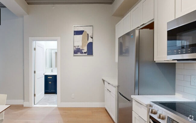 Building Photo - 44 Bromfield St