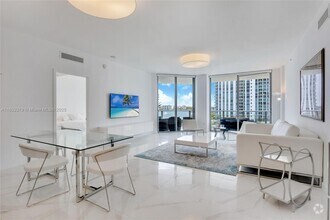 Building Photo - 17301 Biscayne Blvd