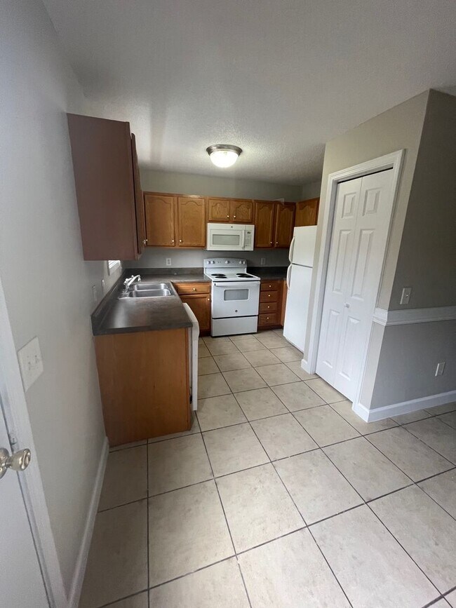 Foto del edificio - 2 Bedroom / 1.5 Bath Condo Johnson City,TN
