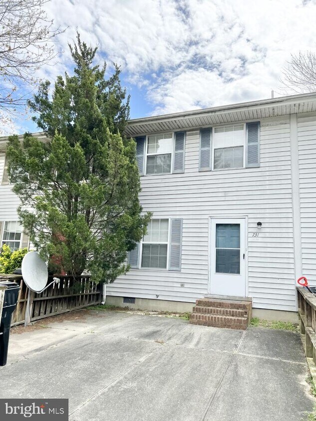 731 Hemlock St, Salisbury, MD 21804 Townhouse for Rent in Salisbury