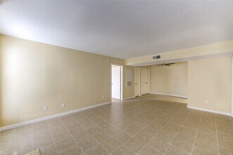 Building Photo - 6606 De Moss Dr