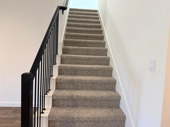 Building Photo - 8038 Marchese Dr