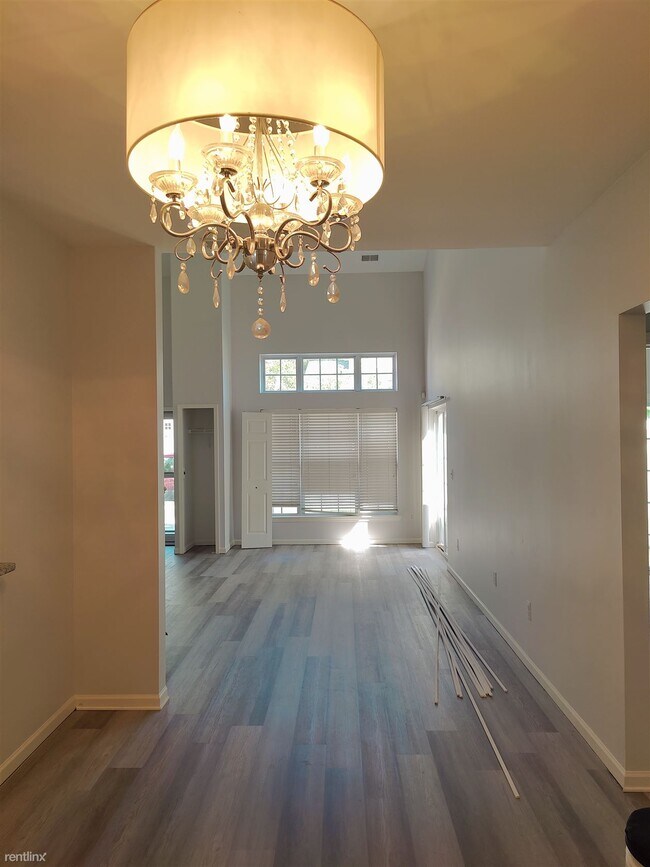 Foto del edificio - 2 br, 2.5 bath Townhome - 25768 Maritime C...