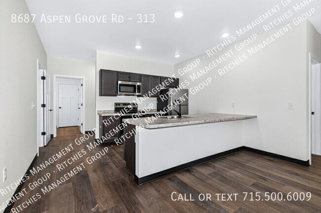 Foto del edificio - 8687 Aspen Ln