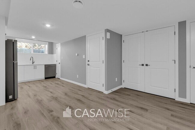 Photo du bâtiment - 9348-9154 154 St