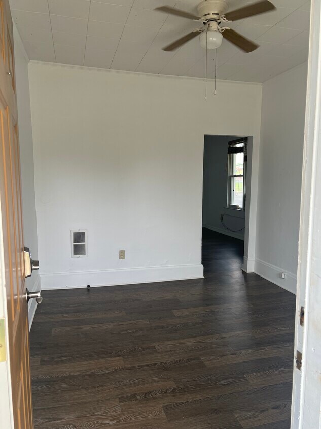 73 W Columbus St, Pickerington, OH 43147 Townhome Rentals in