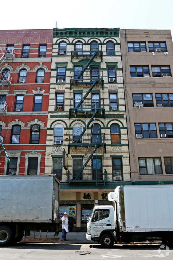 Foto del edificio - 85 Chrystie St