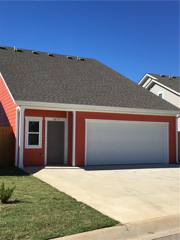 Building Photo - 1677 N Izard Ln