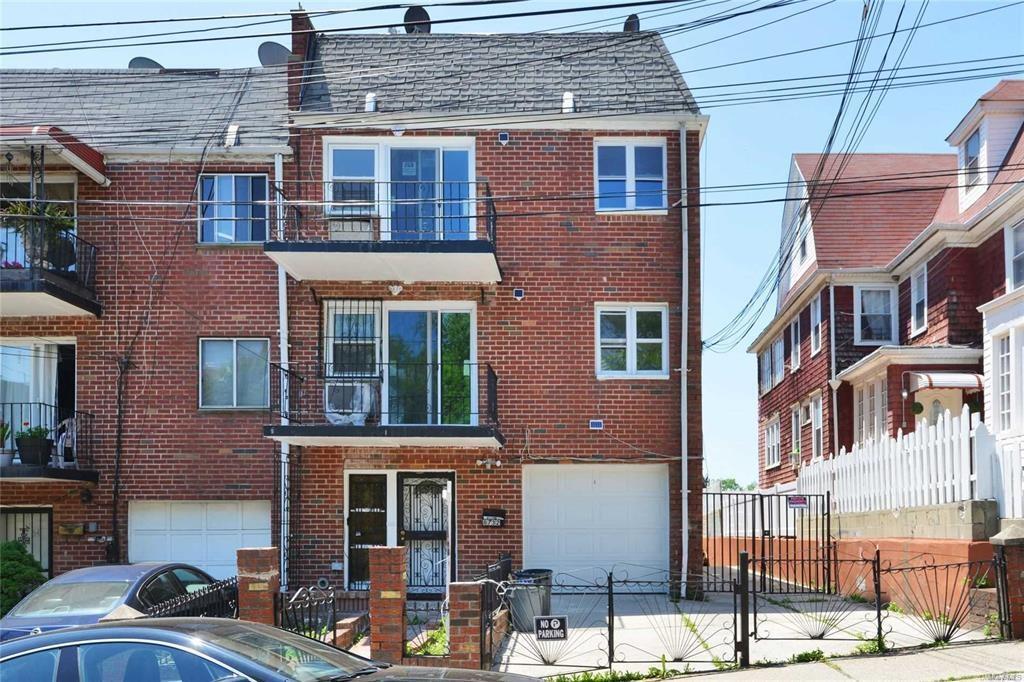 Foto principal - 87-32 165th St