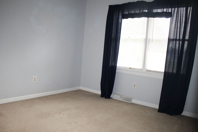 Foto del edificio - 3 Bedroom Townhouse in Stewartstown