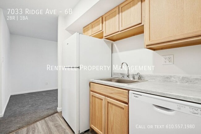 Building Photo - 7033 Ridge Ave