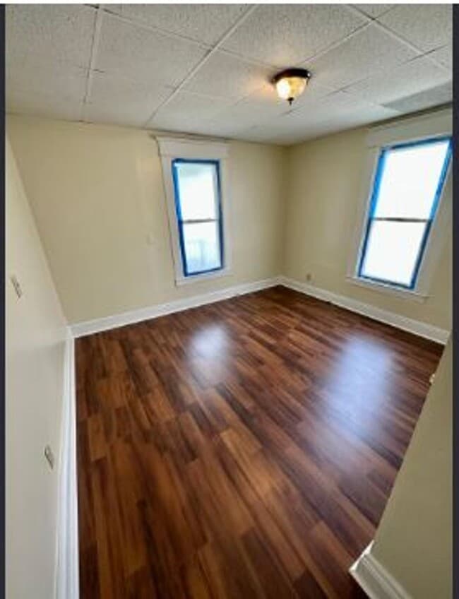 Foto del edificio - 263 E Loudon Ave