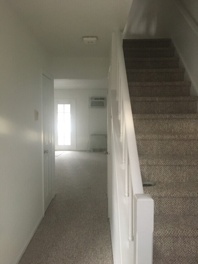 Front entrance/ French doors/ Living Room - 506 Sarah St