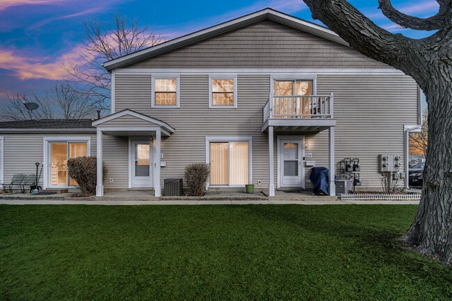 Building Photo - 1242 Nova Ct