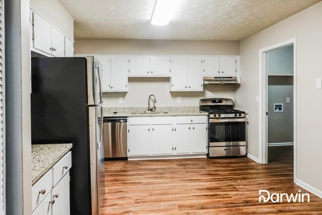 Building Photo - 5296 Winslow Crossing N