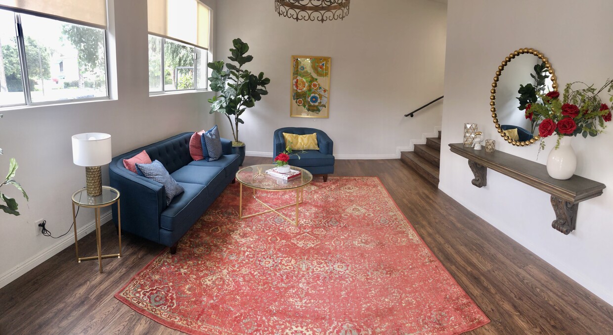 Lobby - California West Apartments