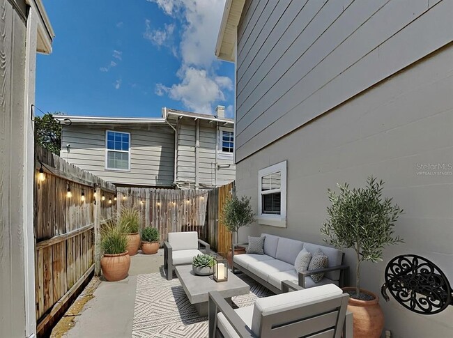 Foto del edificio - 4810 2nd Ave N