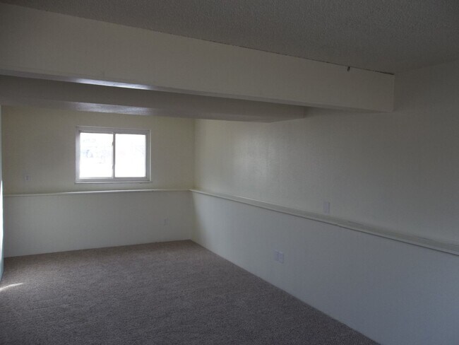 Foto del edificio - Spacious Berthoud Home with Finished Basement & Detached Shop