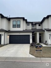 Building Photo - 12103 Maypole Bend