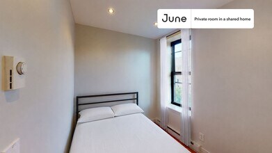 Building Photo - Room in Shared 3 bed/2 bath home in Upper West Side