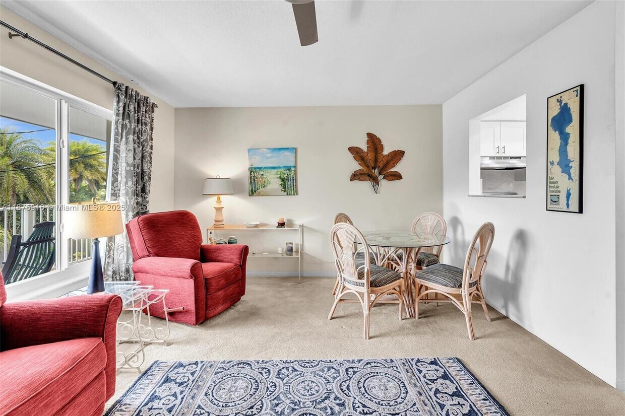 Primary Photo - 2501 N Ocean Blvd