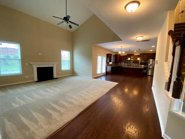 Building Photo - 3011 Ironwood Flat Dr
