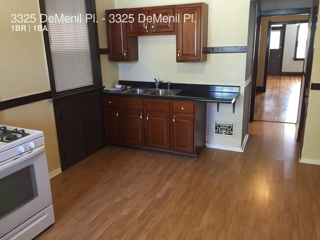 Building Photo - 3325 Demenil Pl