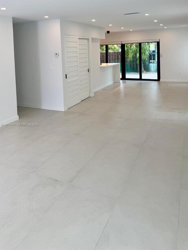 Foto del edificio - 11959 SW 122nd Ct