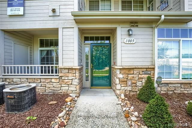 Building Photo - 9530 E Florida Ave