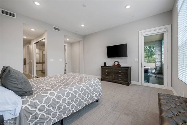 Foto del edificio - 11280 Granite Ridge Dr