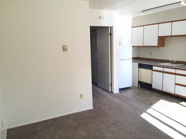 Foto del edificio - Affordable 1 Bedroom with Great Kitchen Space