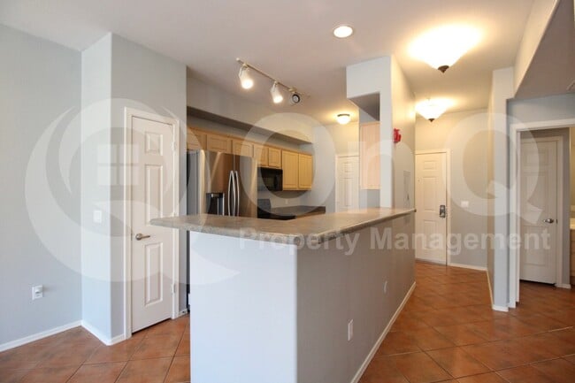 Building Photo - 435 W Rio Salado Pkwy