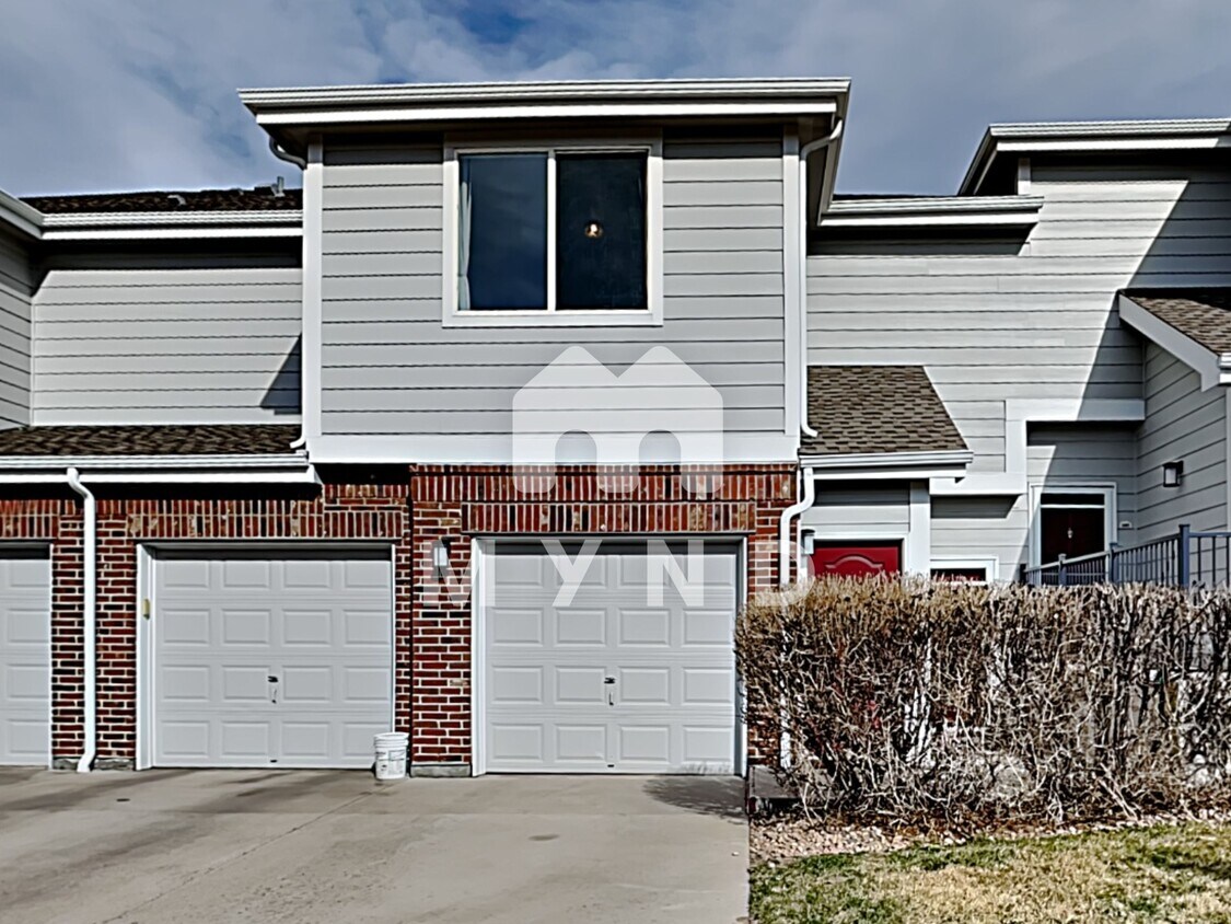 Foto principal - 5536 Lewis Court Unit 204