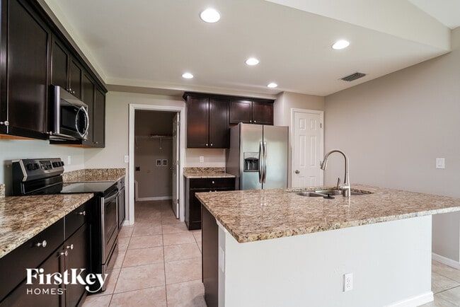Foto del edificio - 1307 NW 15th Terrace