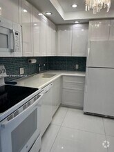 Building Photo - 20379 W Country Club Dr