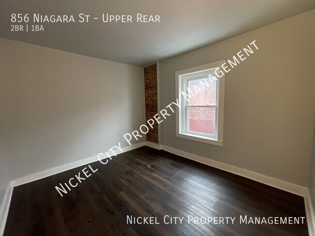 Foto del edificio - 856 Niagara St