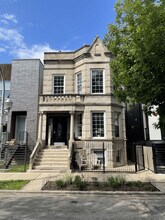 Building Photo - 2826 W Lyndale St