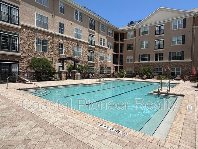 Photo - 4221 W Spruce St Apartment