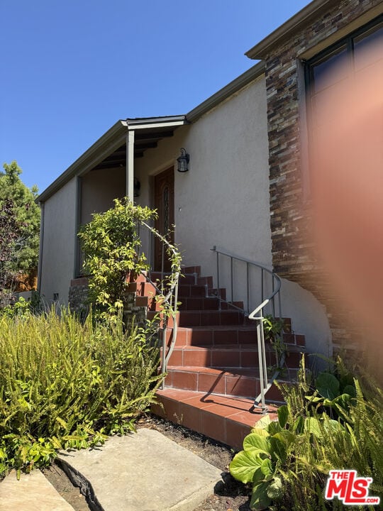 Building Photo - 3392 Tareco Dr