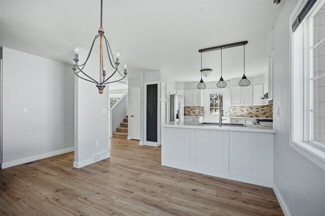 Foto del edificio - 2056 Calhoun Ct