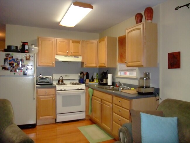Cocina - 2003 Green St