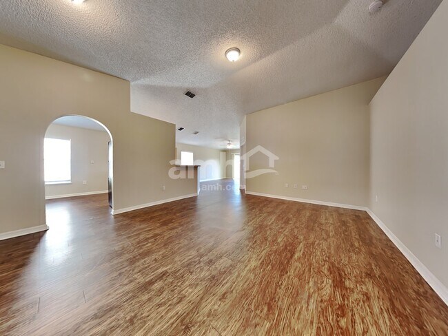 Foto del edificio - 2993 Stonegate Ln