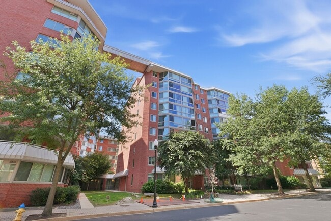 Foto del edificio - 1024 N Utah St