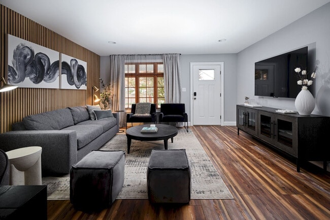 Building Photo - 9 Arnett Ave