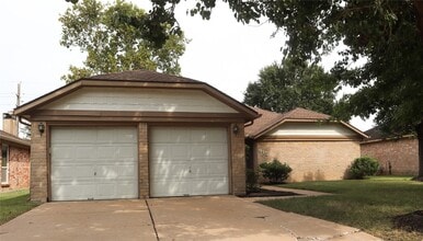 Building Photo - 915 Valley Ranch Dr