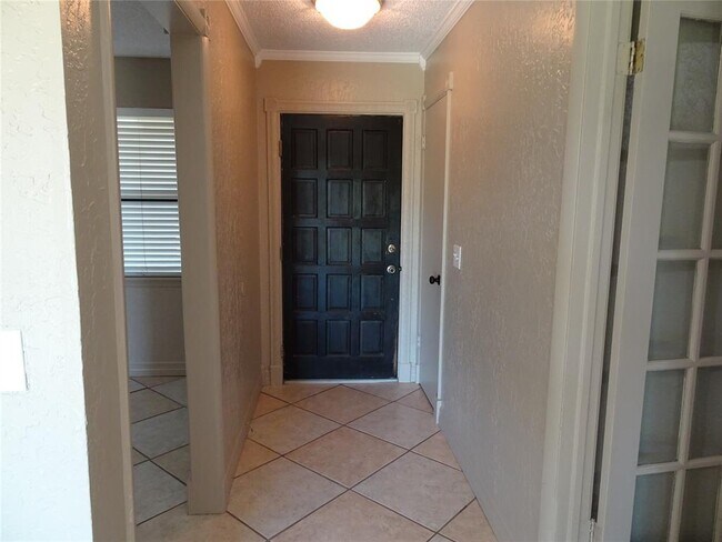 Foto del edificio - 600 Oak Creek Dr