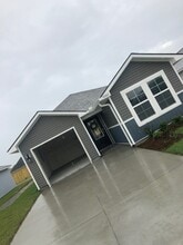 Building Photo - 5682 Magnolia de Percy Dr